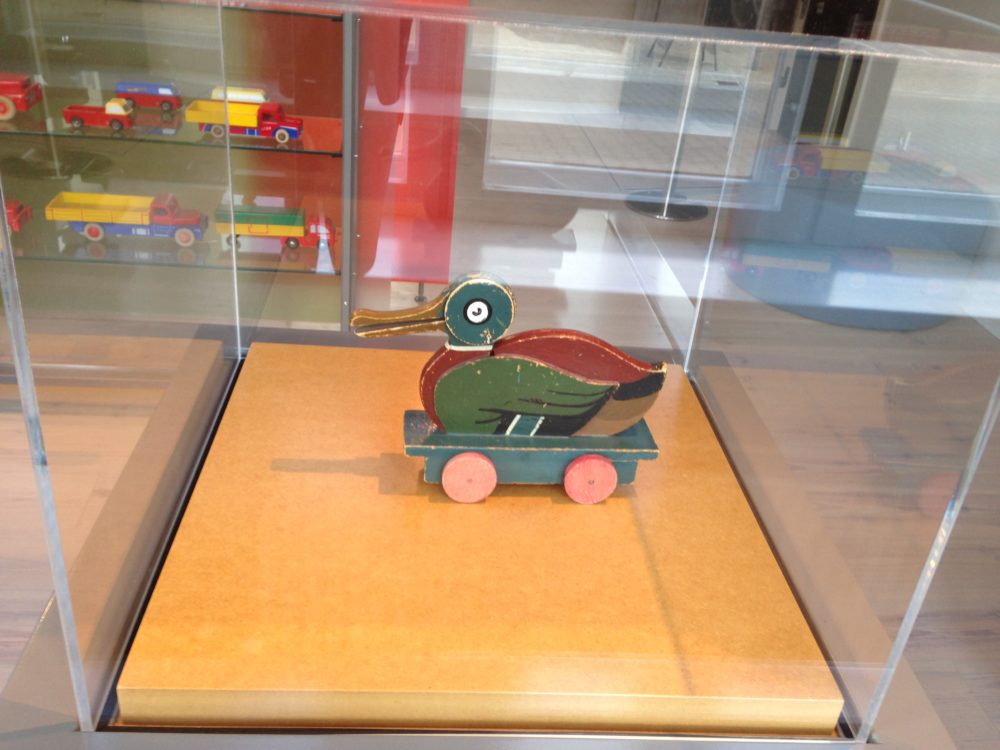 Das erste LEGO Produkt